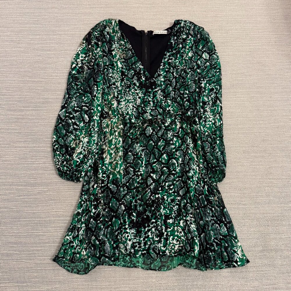Alice + Olivia Dress